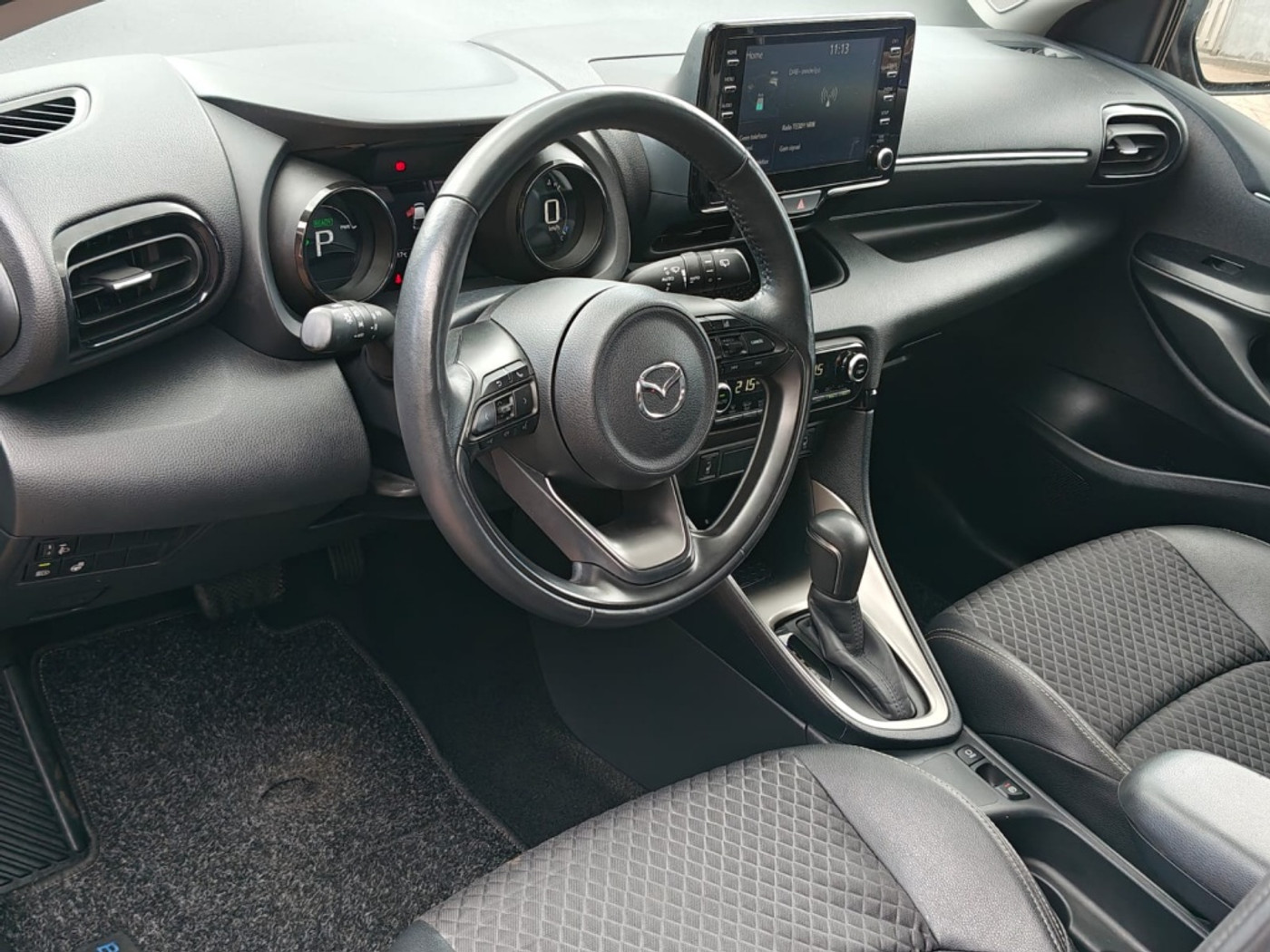 Foto van Mazda Mazda2 Hybrid