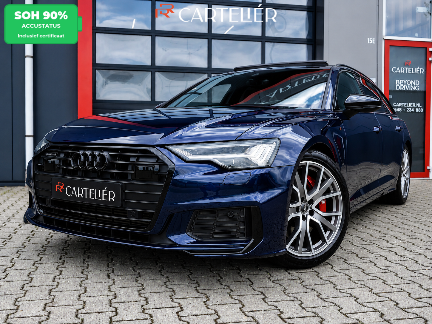 Audi A6 Avant 55 TFSI e S-Line Quattro Competition Navarra Blue 367PK| Pano | Ambient+ | Carbon | Leder Dashboard | Matrix Led (Luxe) | Digital Dash | Alcantara | Trekhaak | Carplay | Memory | Camera | ACC | Lane Assist | Dodehoek Detectie | 20'' 2020 - voorkant