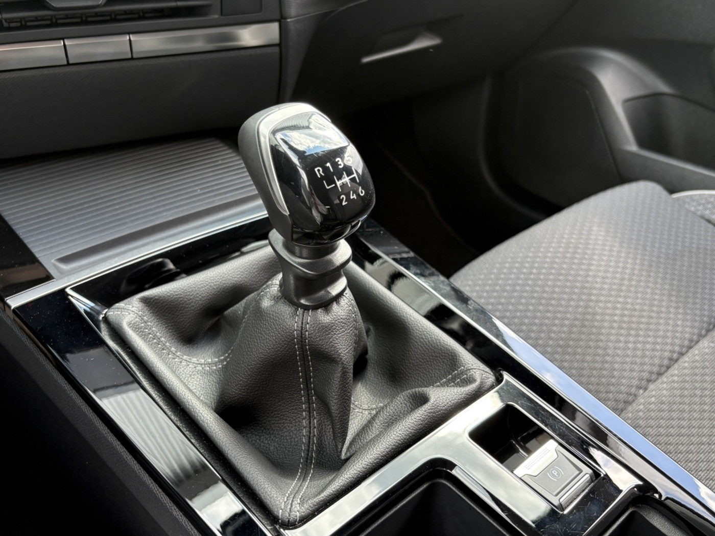 Foto van Opel Astra Sports Tourer