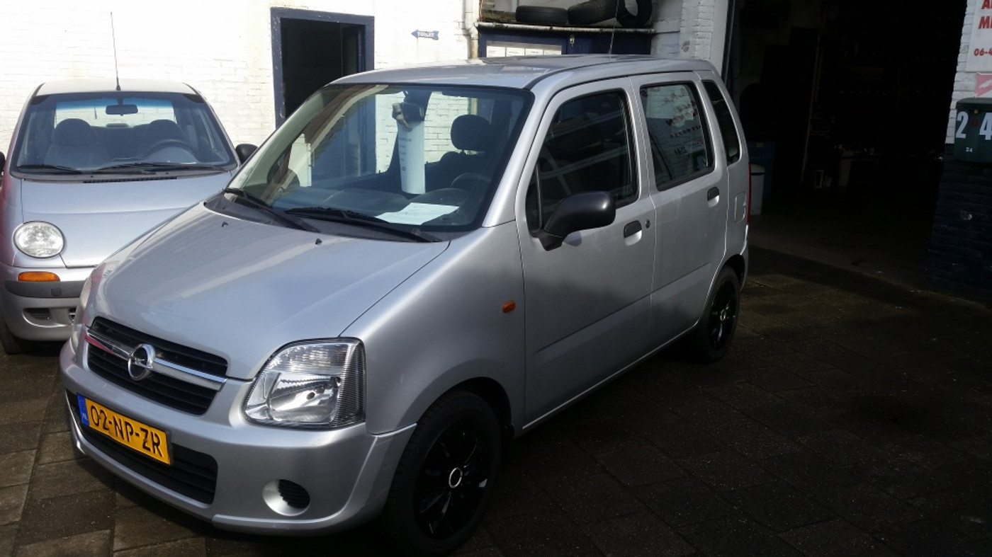 Foto van Opel Agila