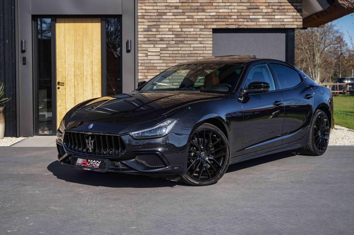 Maserati Ghibli 2.0 MHEV GranSport GT 330PK Pano/B&W/21"/Sport-seats/Full-Nero 2021 - voorkant