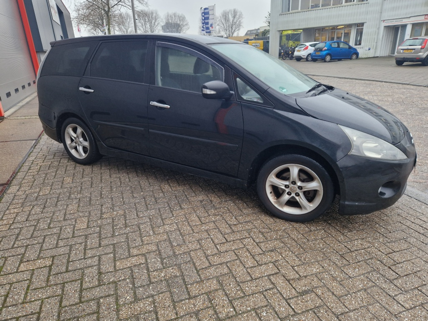 Foto van Mitsubishi Grandis