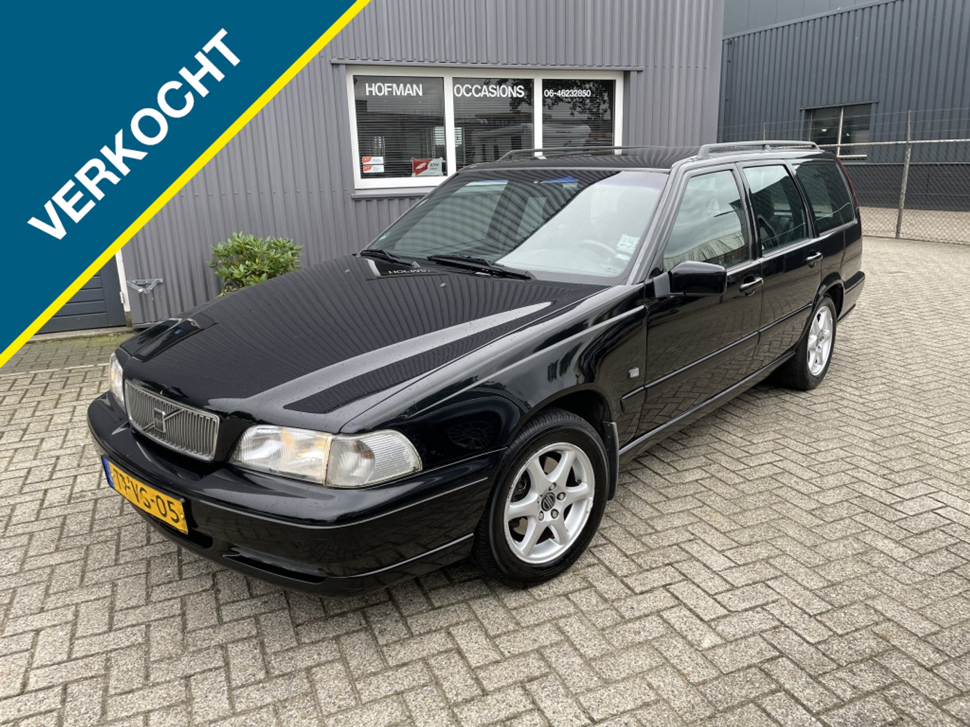 Volvo V70 2.5 Comfort-Line Apk 10-2022!! 1998 - voorkant