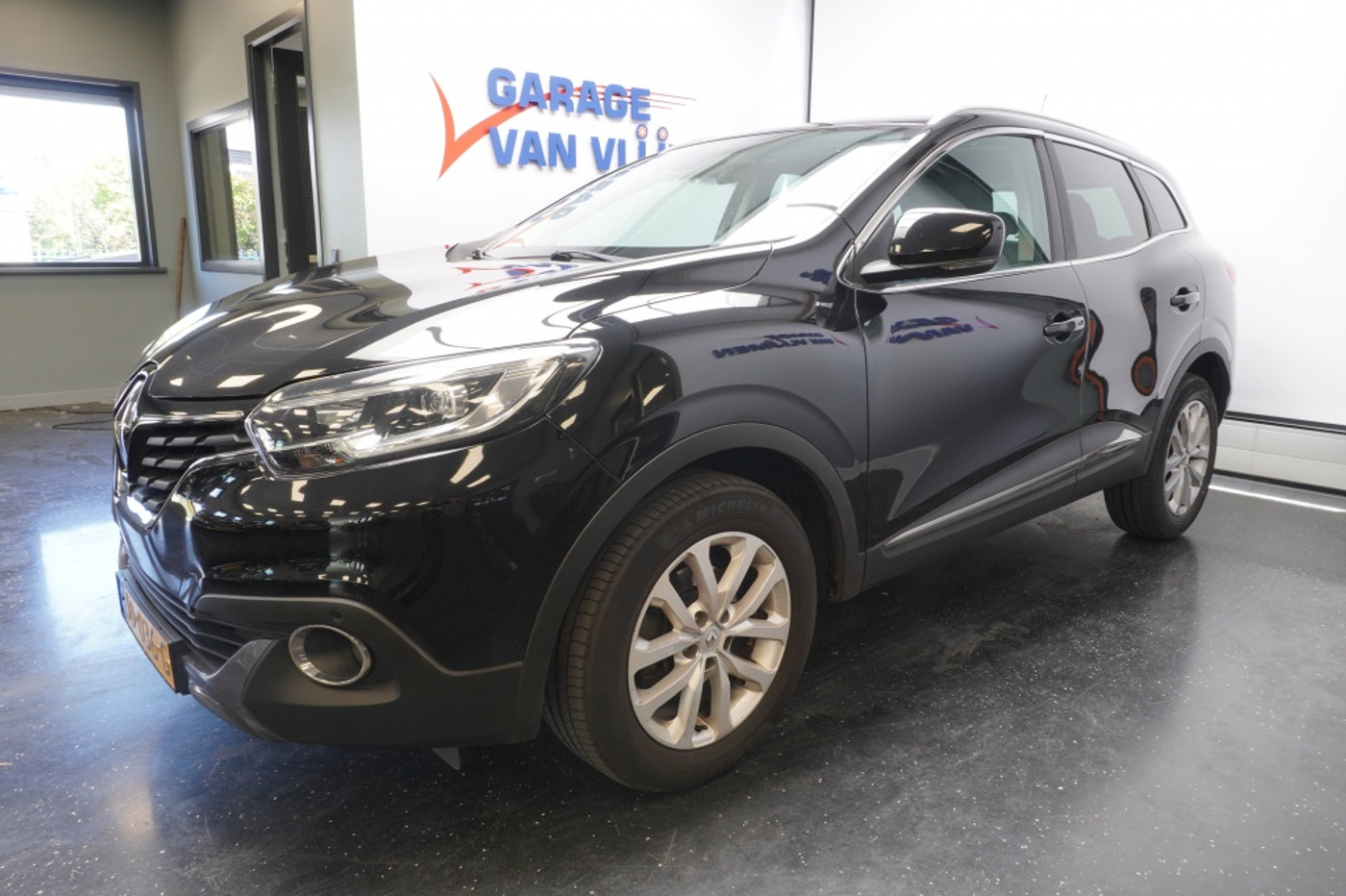 Renault Kadjar 1.2 TCe 131PK Intens PDC NAVI CRUIS 2016 - voorkant