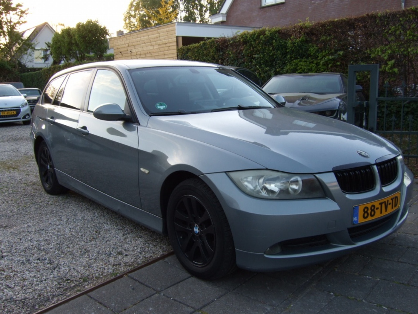 BMW 3er Reihe 11 2007 - voorkant