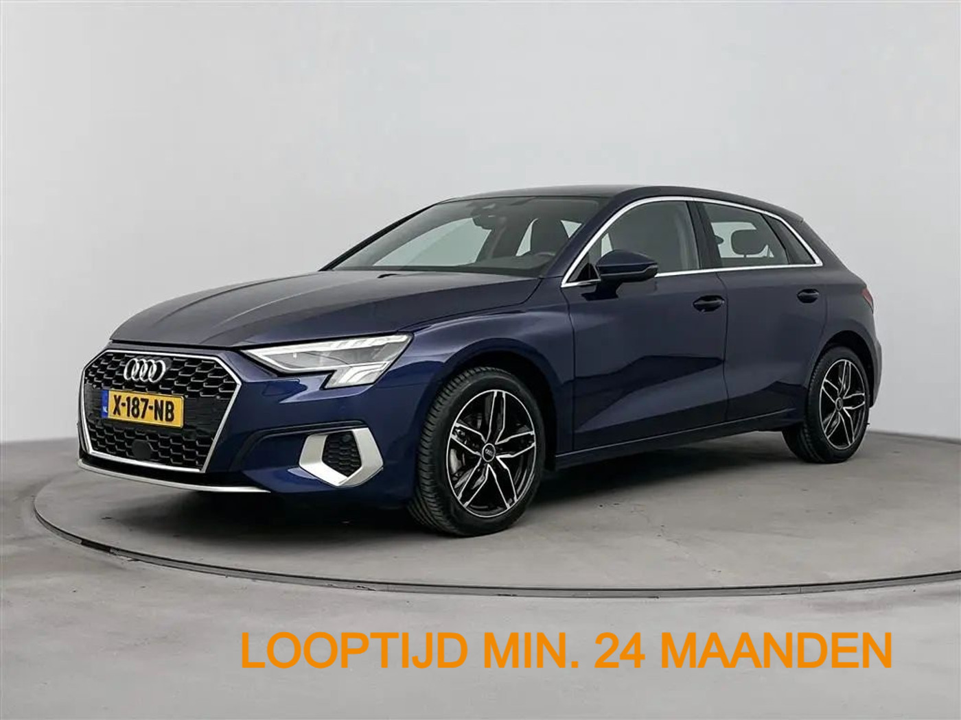 Audi A3 Sportback 30 TFSI Adv edition 2023 - voorkant