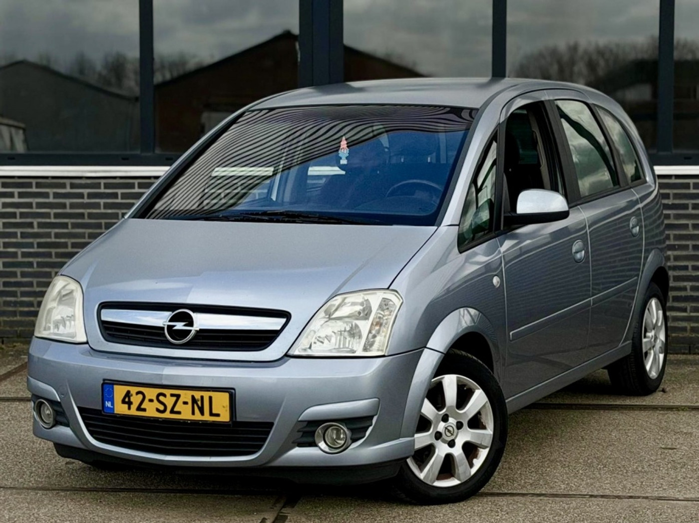 Opel Meriva-a 1.8-16V Cosmo |Airco |CruiseC |Nieuwe APK 2006 - voorkant