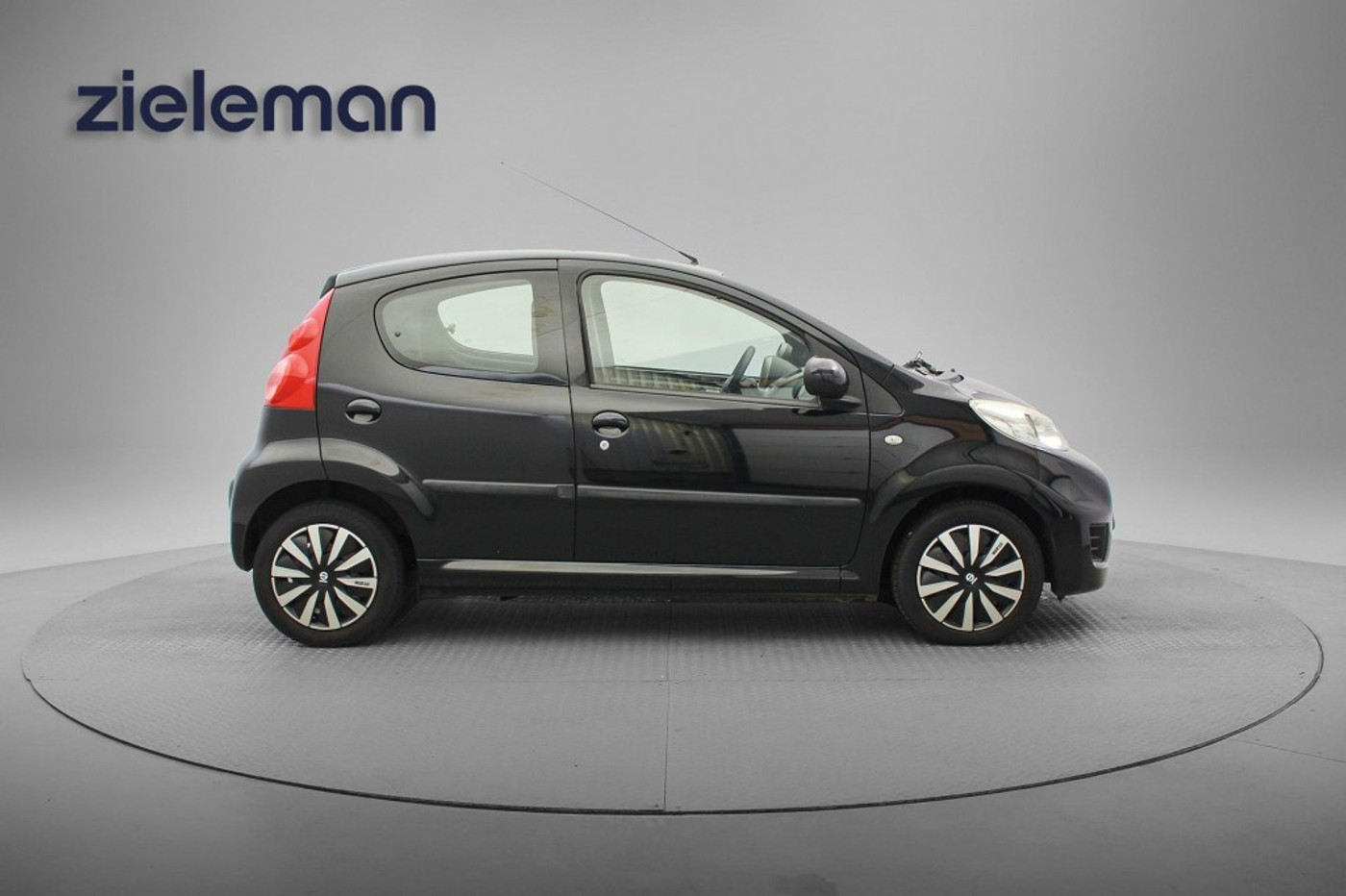 Foto van Peugeot Peugeot 107