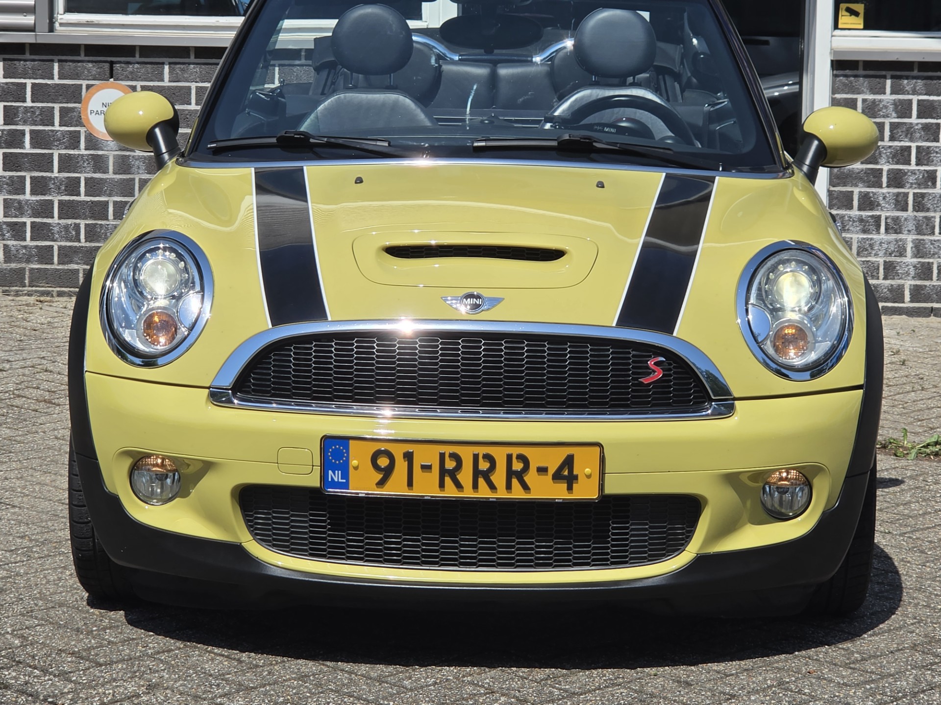 Foto van Mini Cooper S Cabrio