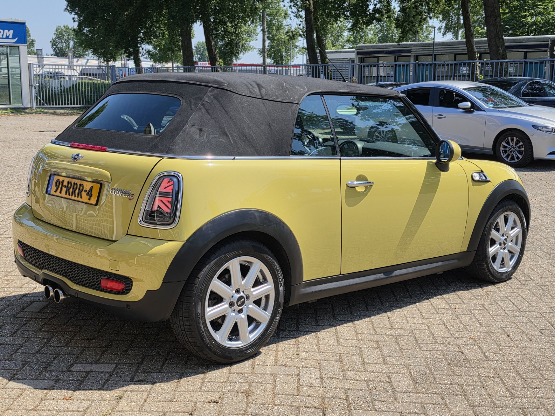 Foto van Mini Cooper S Cabrio