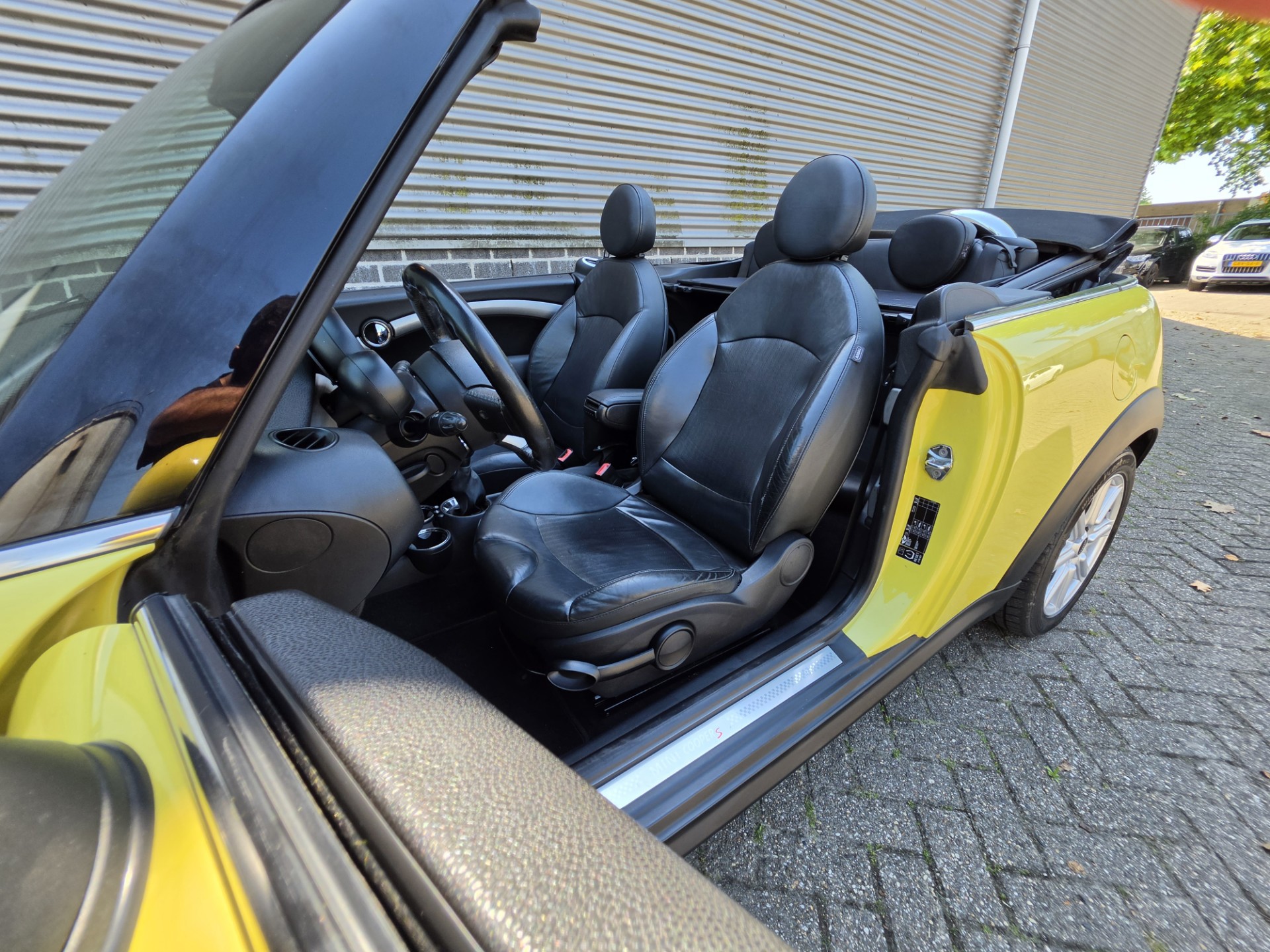 Foto van Mini Cooper S Cabrio