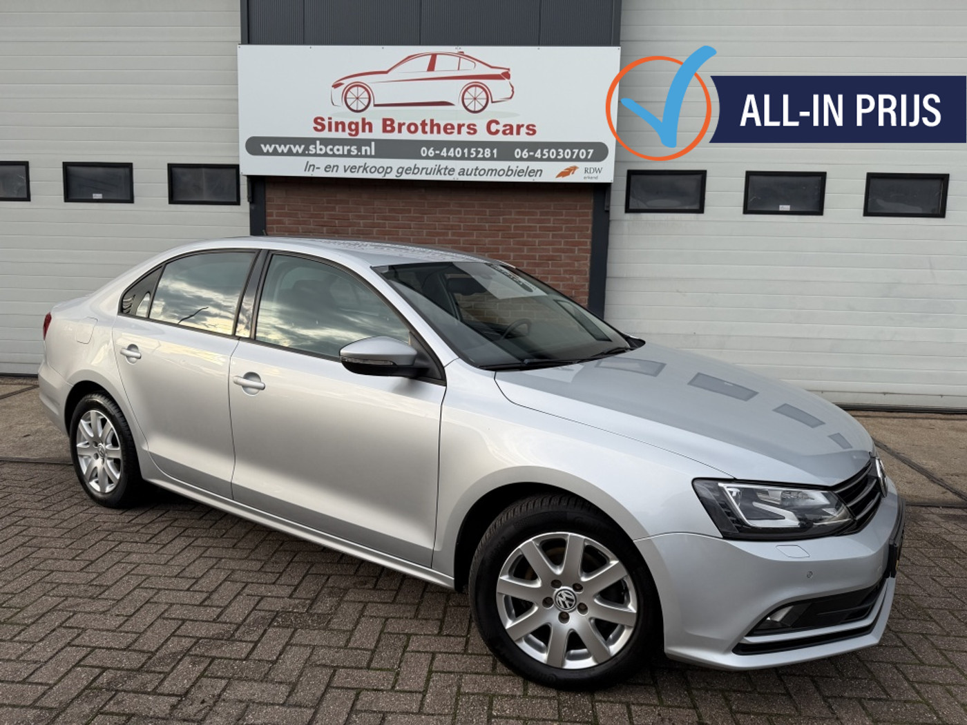 Volkswagen Jetta 1.2 TSI NAVI CALIMA CRUISE XENON INRUIL MOG!!! 2015 - voorkant