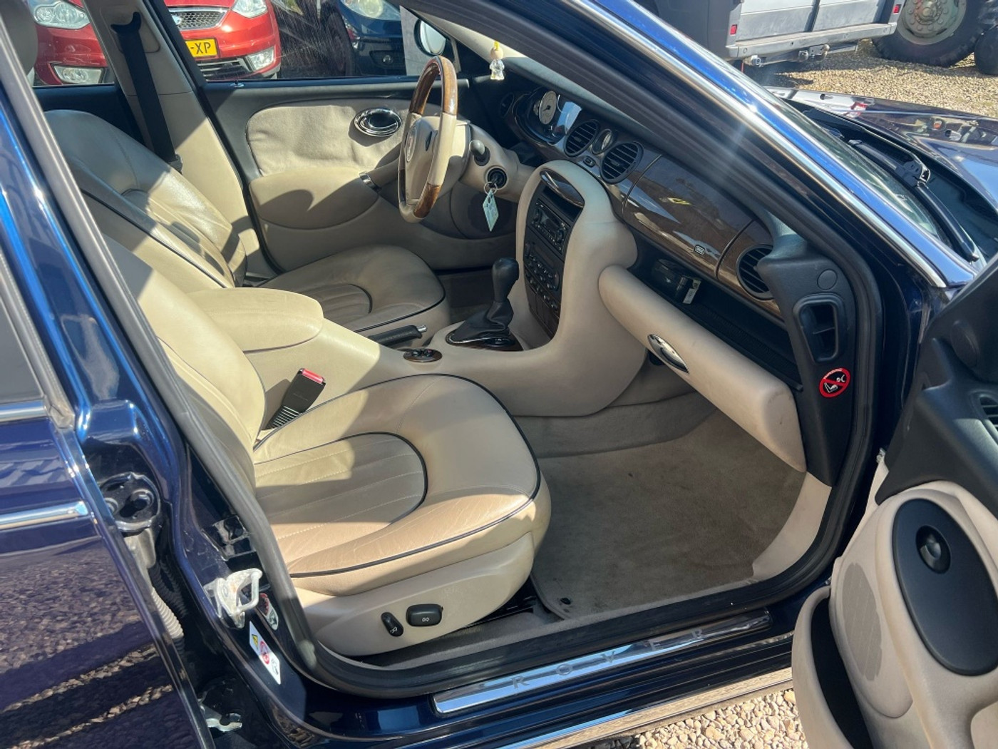 Foto van Rover 75
