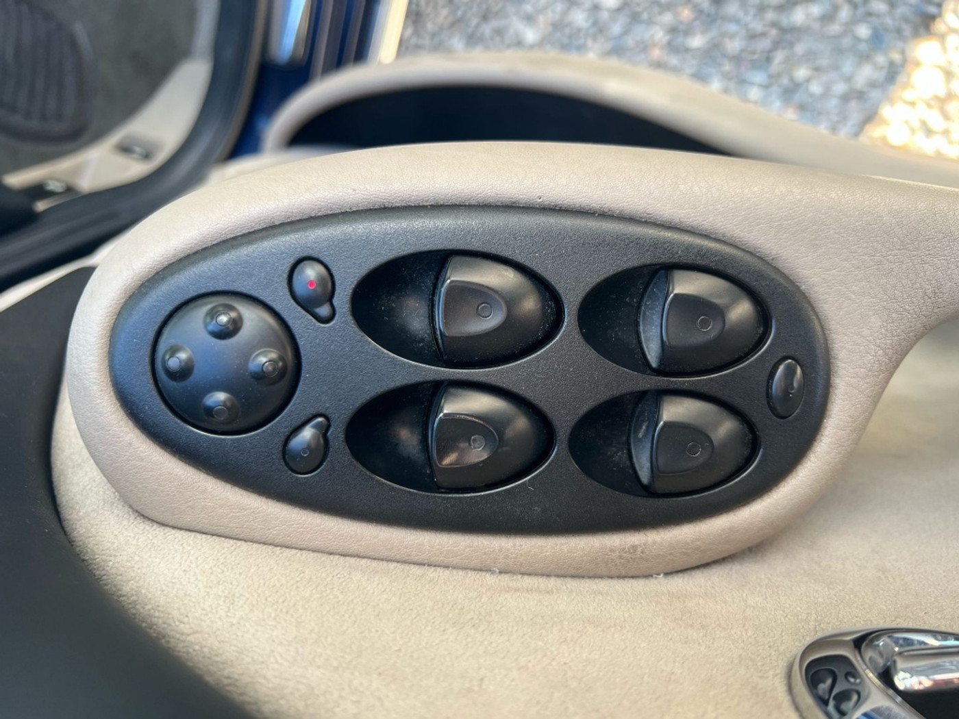 Foto van Rover 75