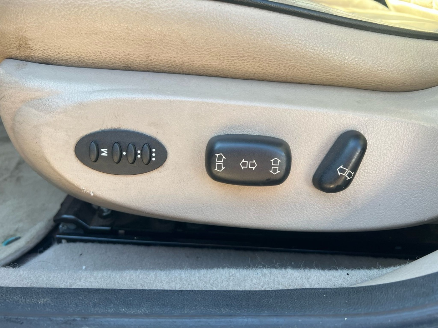 Foto van Rover 75