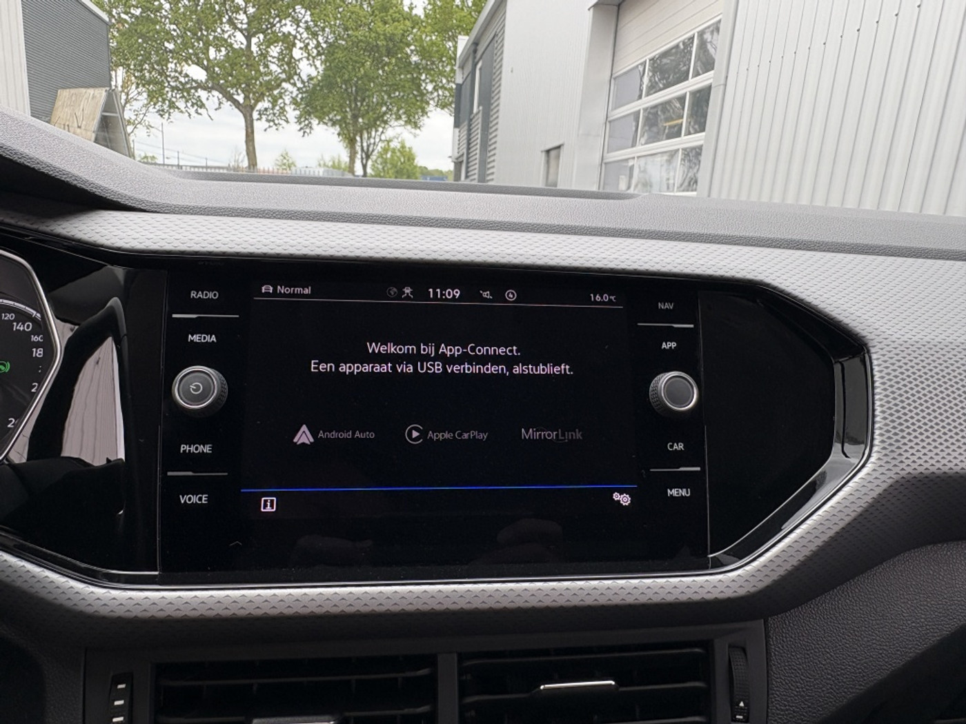Foto van Volkswagen T-cross