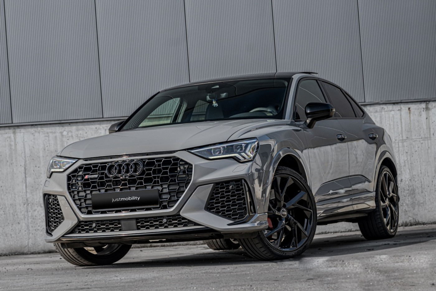 Audi RS Q3 Sportback RSQ3 Sportback (400PK) Pano, ACC, RS-Seat 2020 - voorkant
