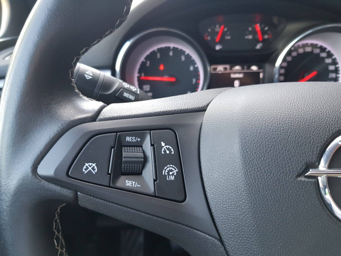 Foto van Opel Astra Sports Tourer