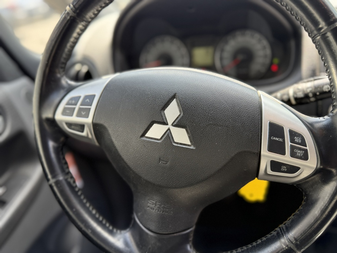 Foto van Mitsubishi Mitsubishi Colt