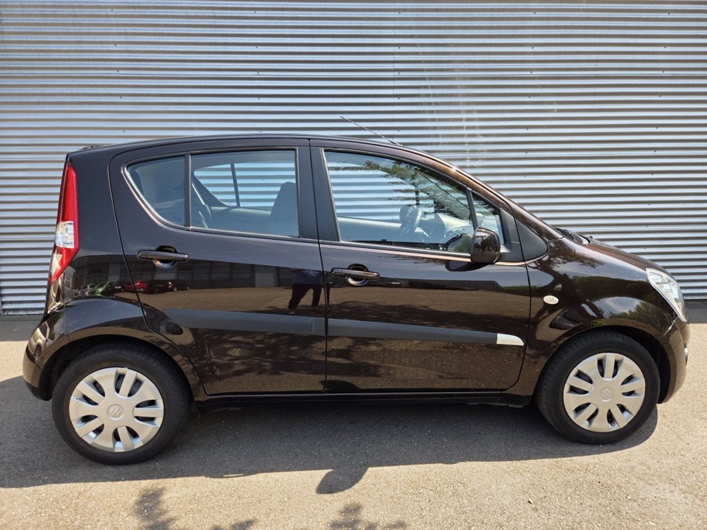 Suzuki Splash 1.2 Comfort EASSS  Trekhaak 2013 - voorkant