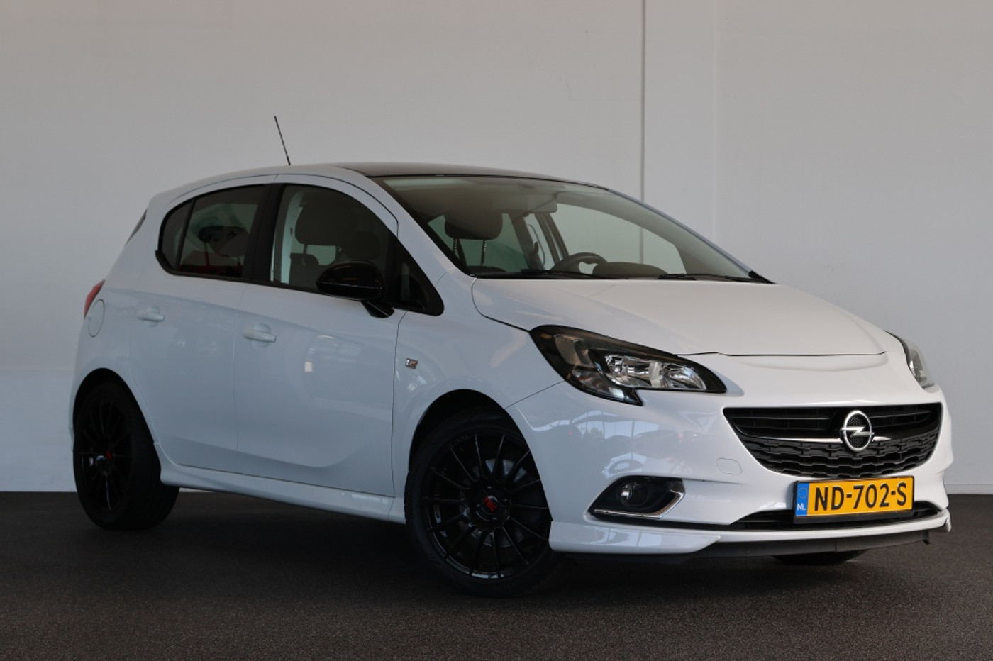Opel Corsa-e 1.0 Turbo Color Ed. 2017 - voorkant