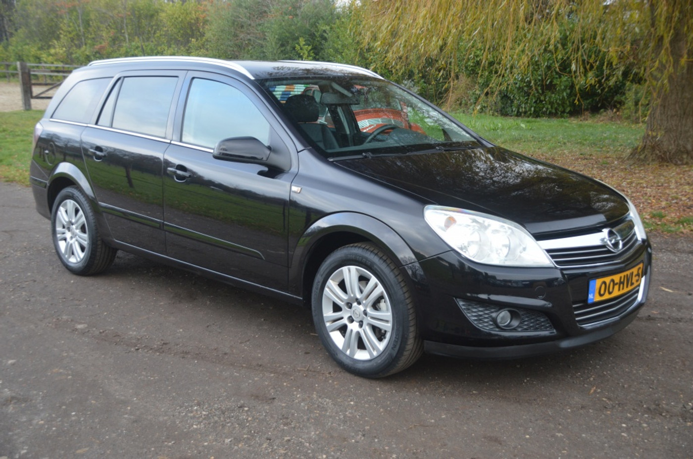 Foto van Opel Astra Wagon
