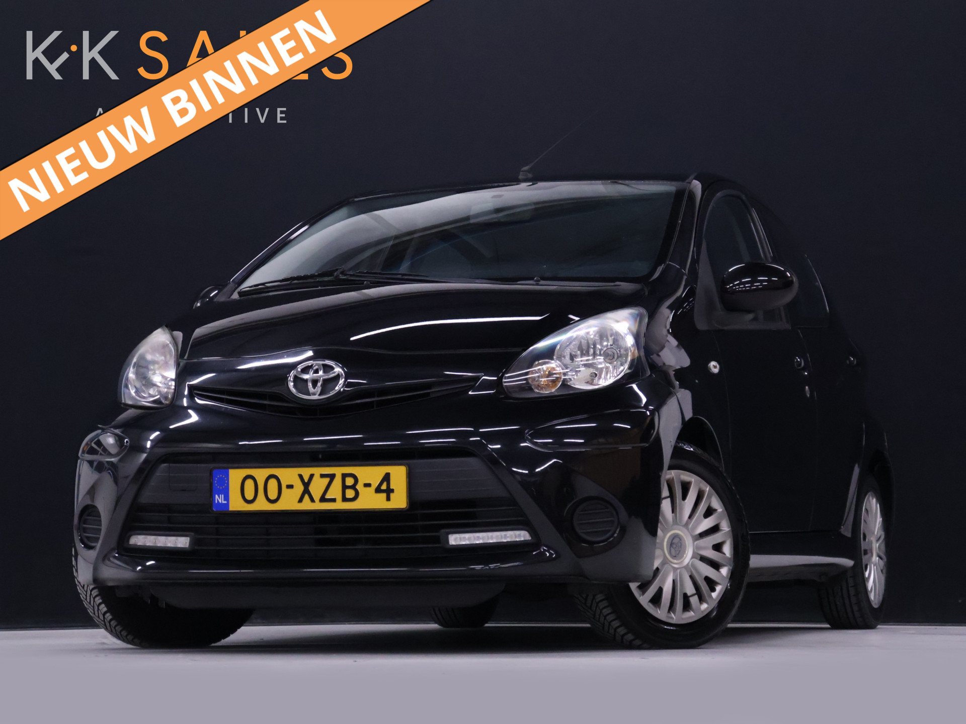Toyota Toyota Aygo 1.0 VVT-i Aspiration 2012 - voorkant