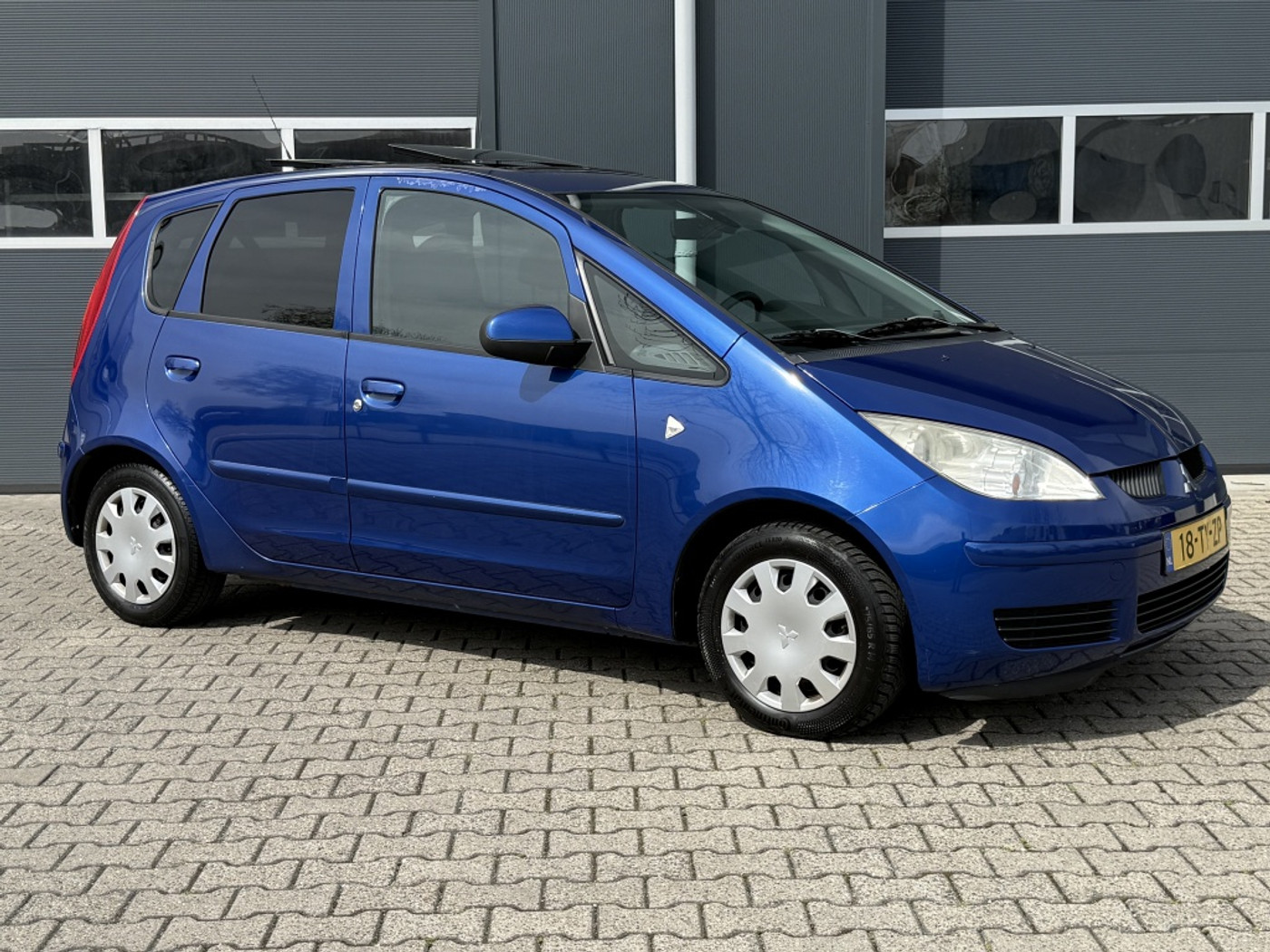 Foto van Mitsubishi Mitsubishi Colt
