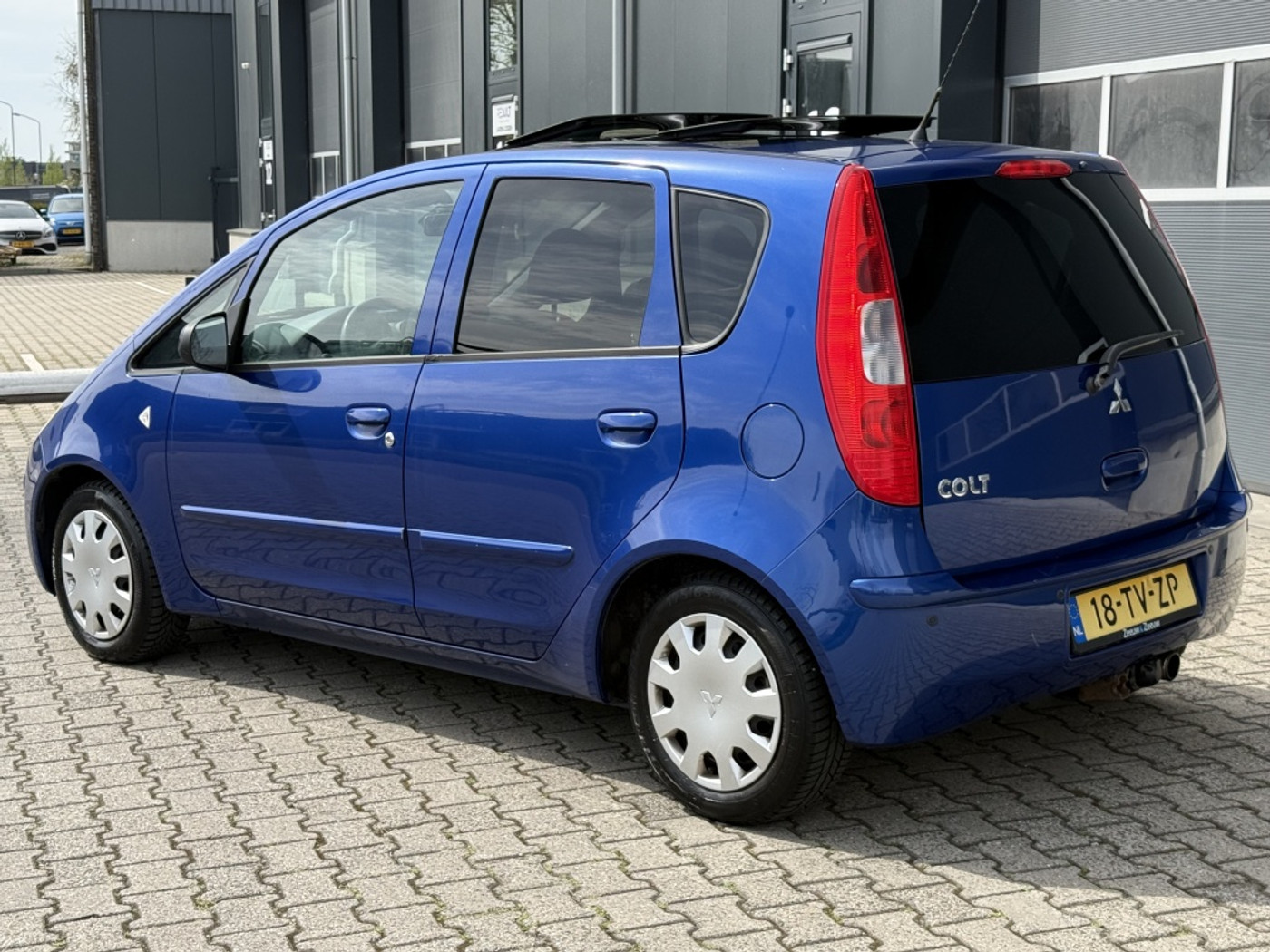 Foto van Mitsubishi Mitsubishi Colt