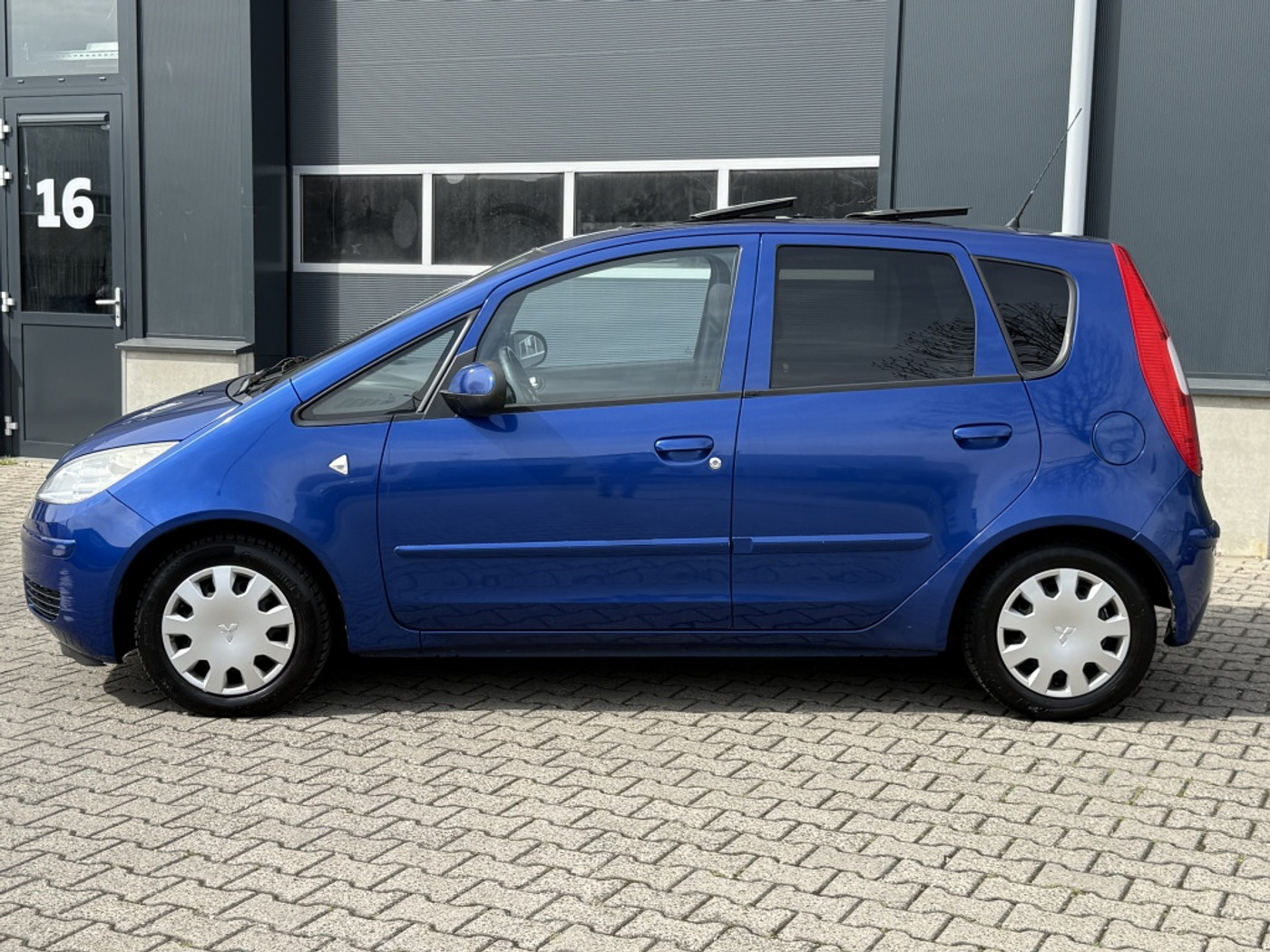 Foto van Mitsubishi Mitsubishi Colt