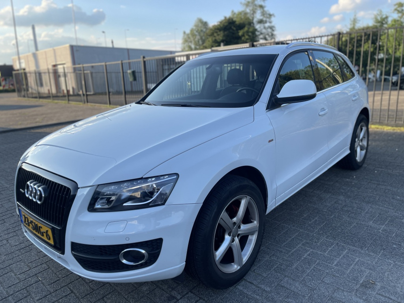 Audi Audi Q5 2.0 TFSI  Dsg(7)Sline|Navi|Cam|Pano 2011 - voorkant