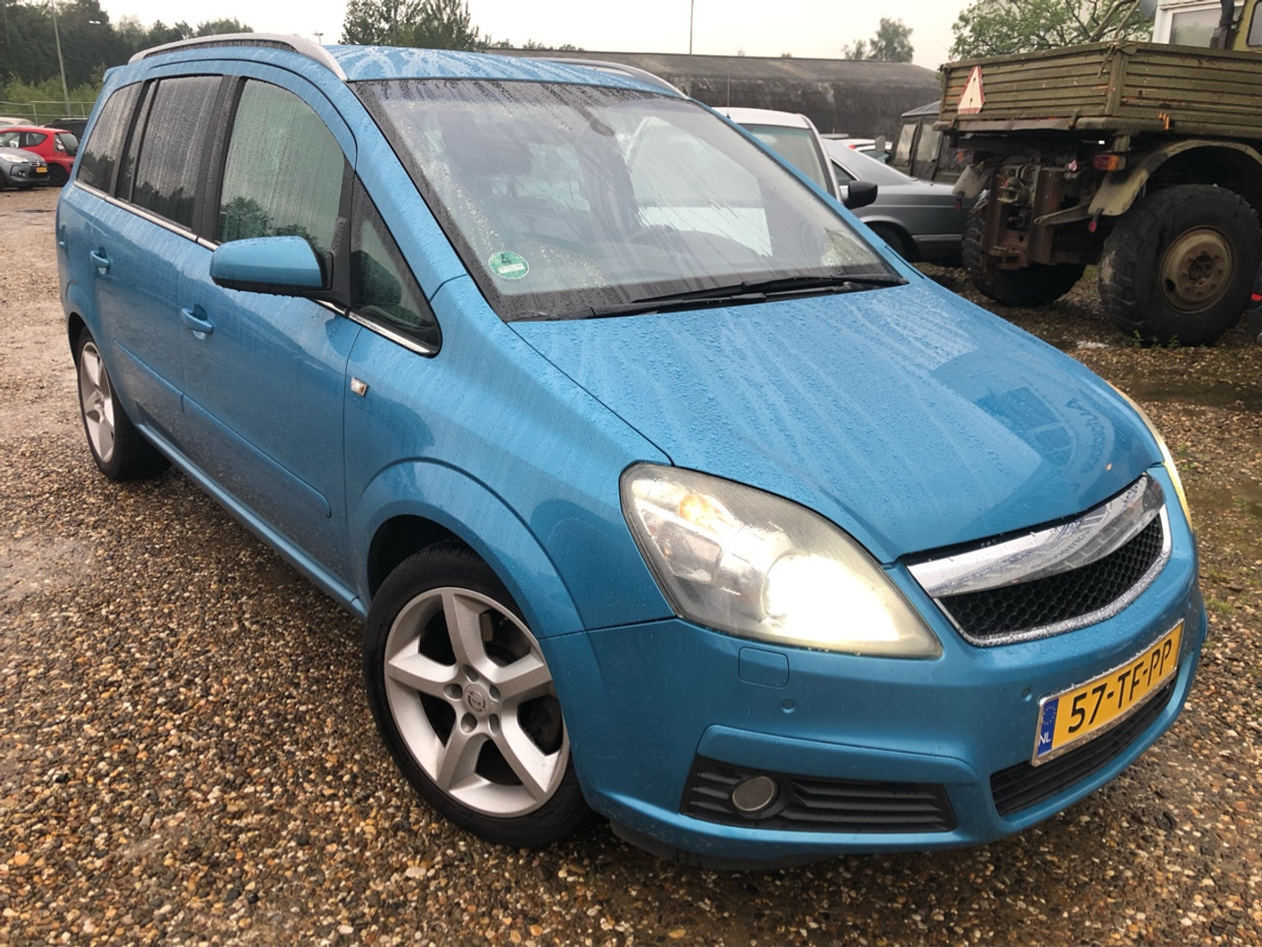 Opel Zafira 2.2 Cosmo NWE distr KETTING 2006 - voorkant
