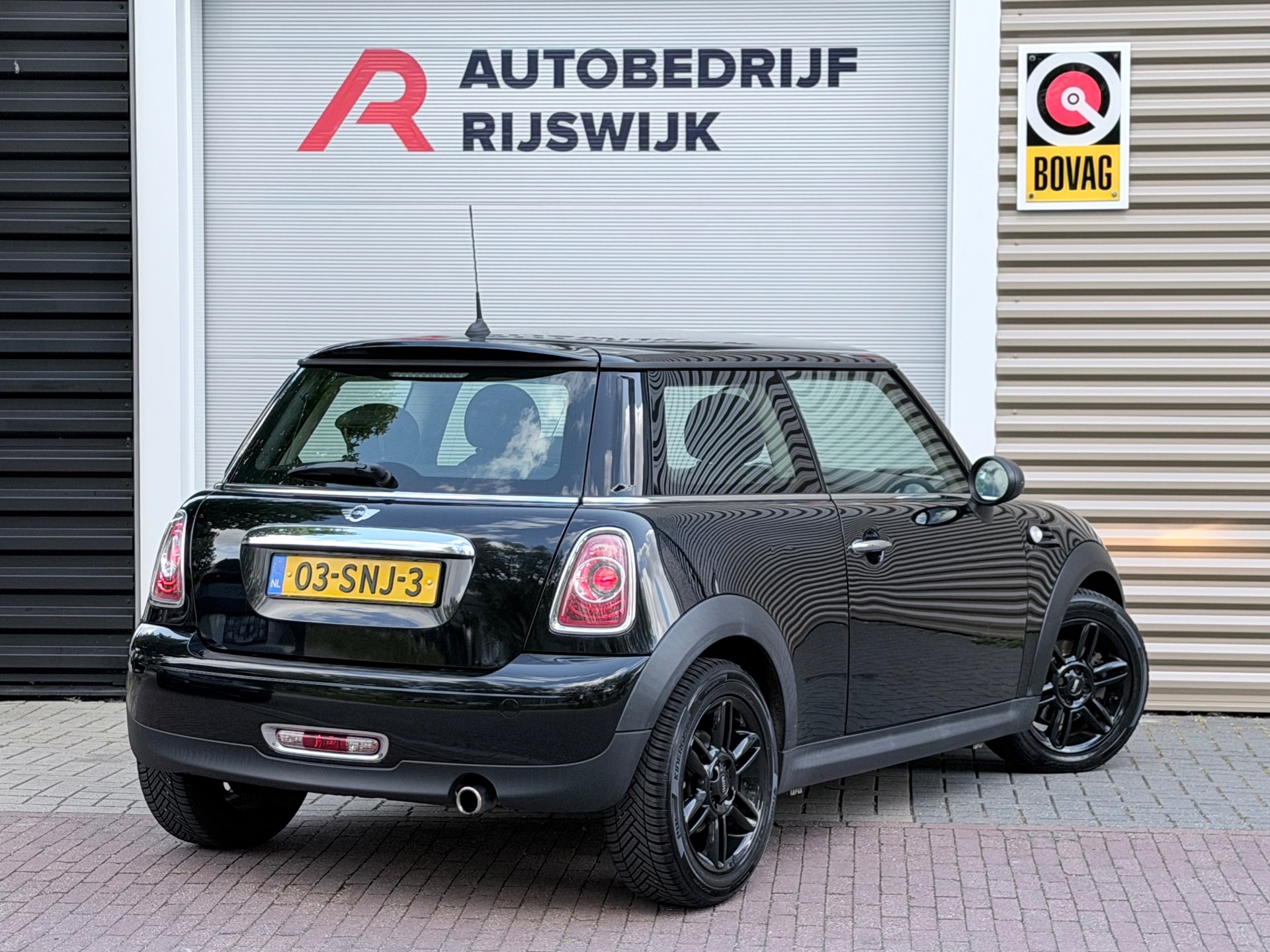 Foto van Mini One