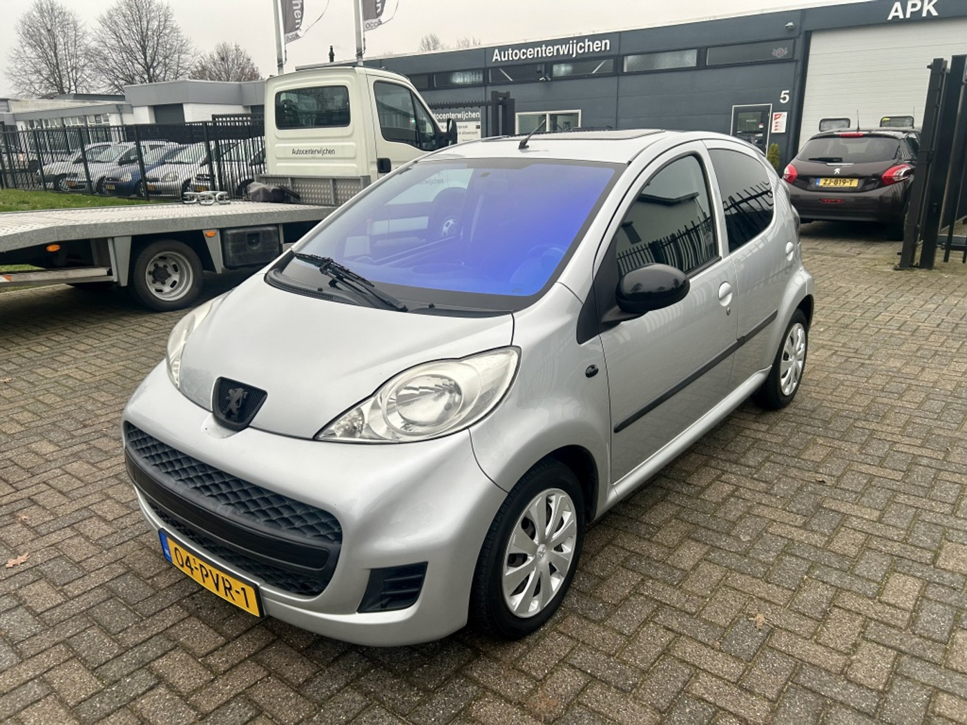 Peugeot Peugeot 107 1.0-12V Millesim 200 - Topstaat 2011 - voorkant