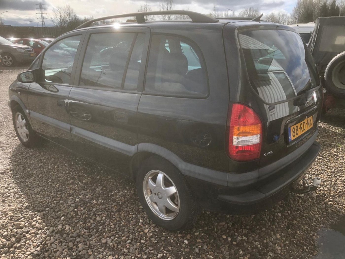 Foto van Opel Zafira-a