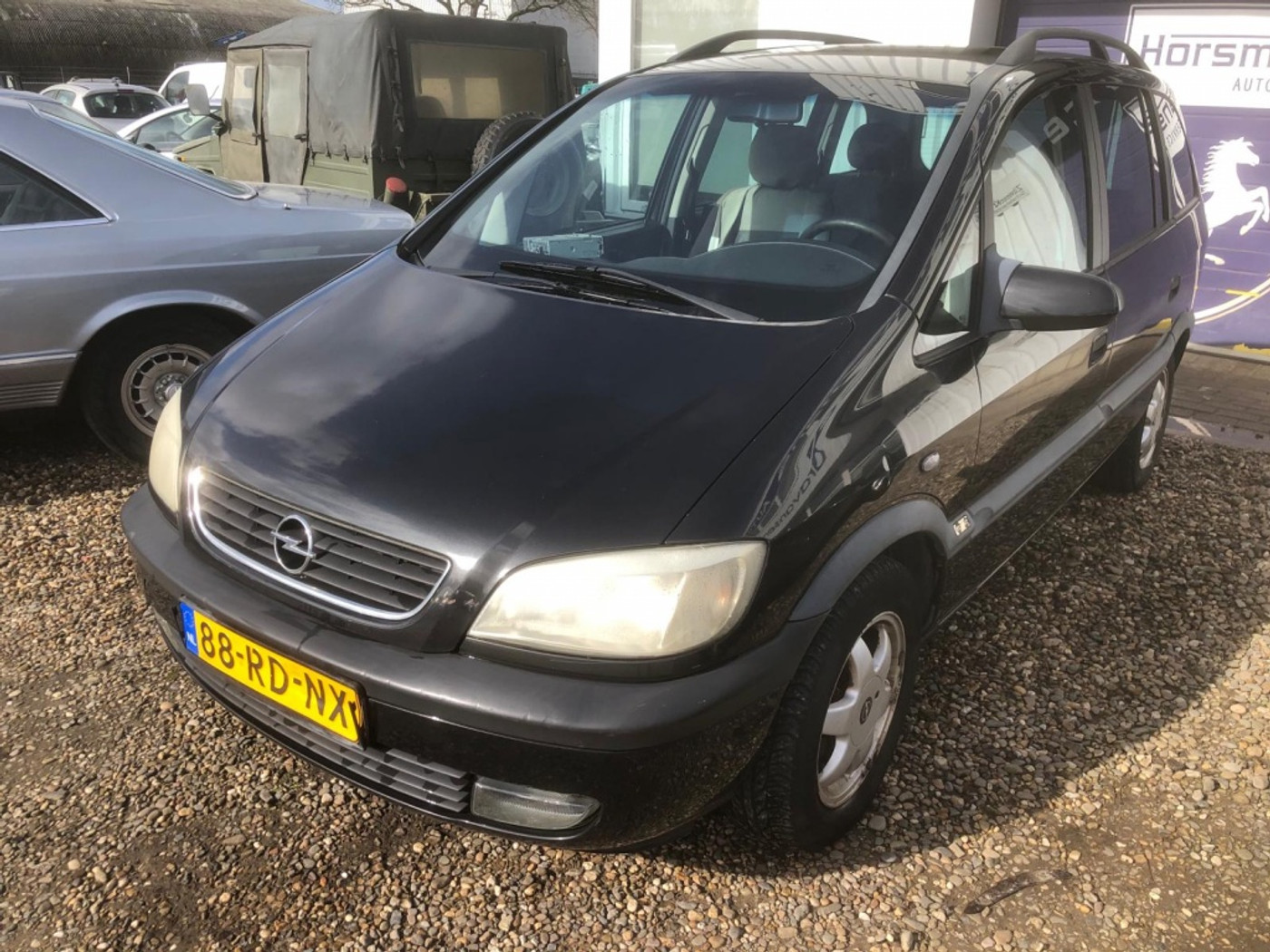 Foto van Opel Zafira-a