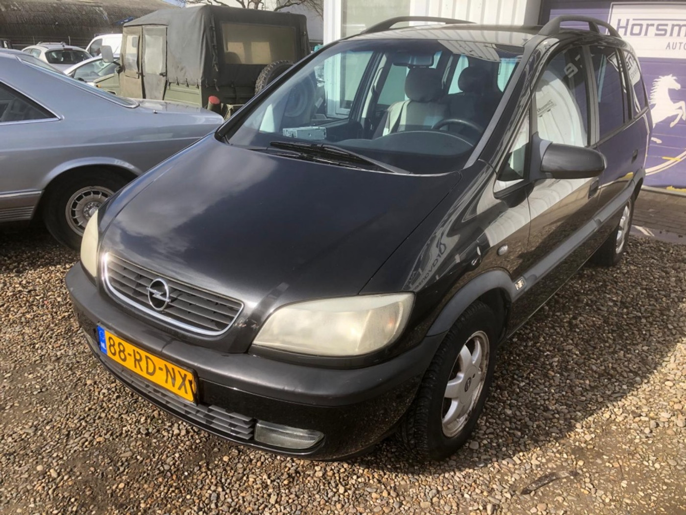 Foto van Opel Zafira-a