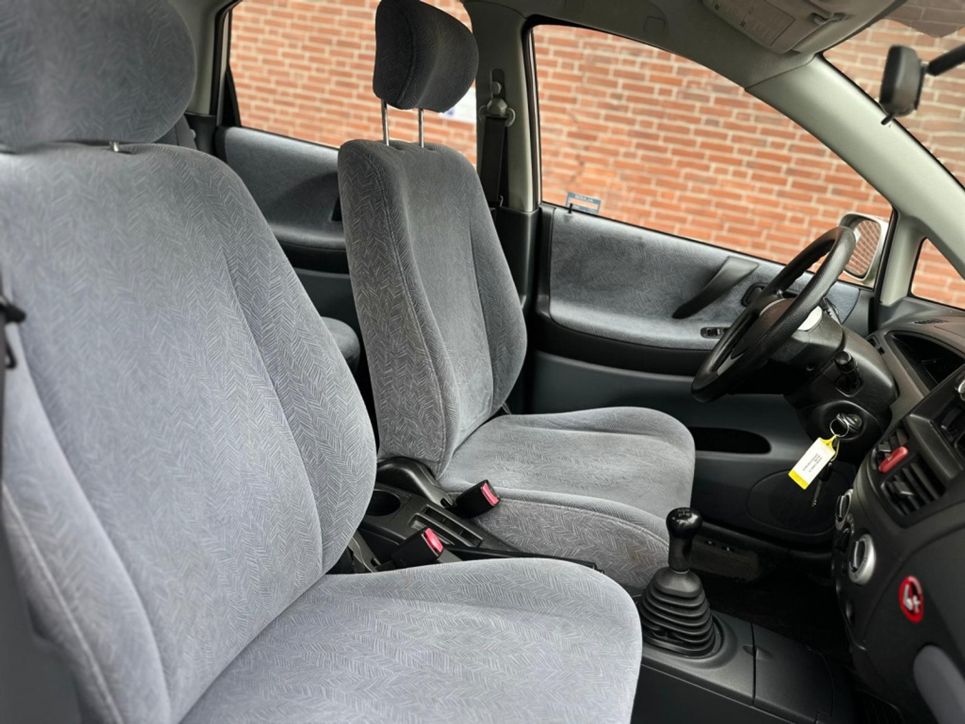 Foto van Suzuki Liana