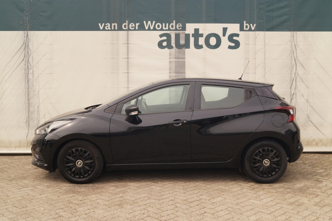 Nissan Nissan Micra 1.0 IG-T Visia Black Edition -AIRCO-TREKHAAK-DAB- 2021 - voorkant