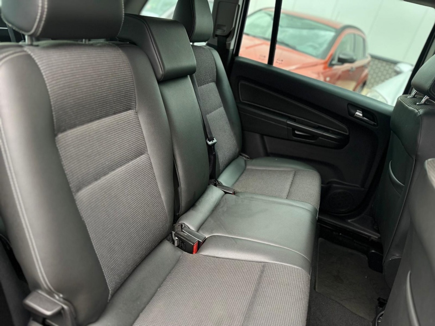 Foto van Opel Zafira