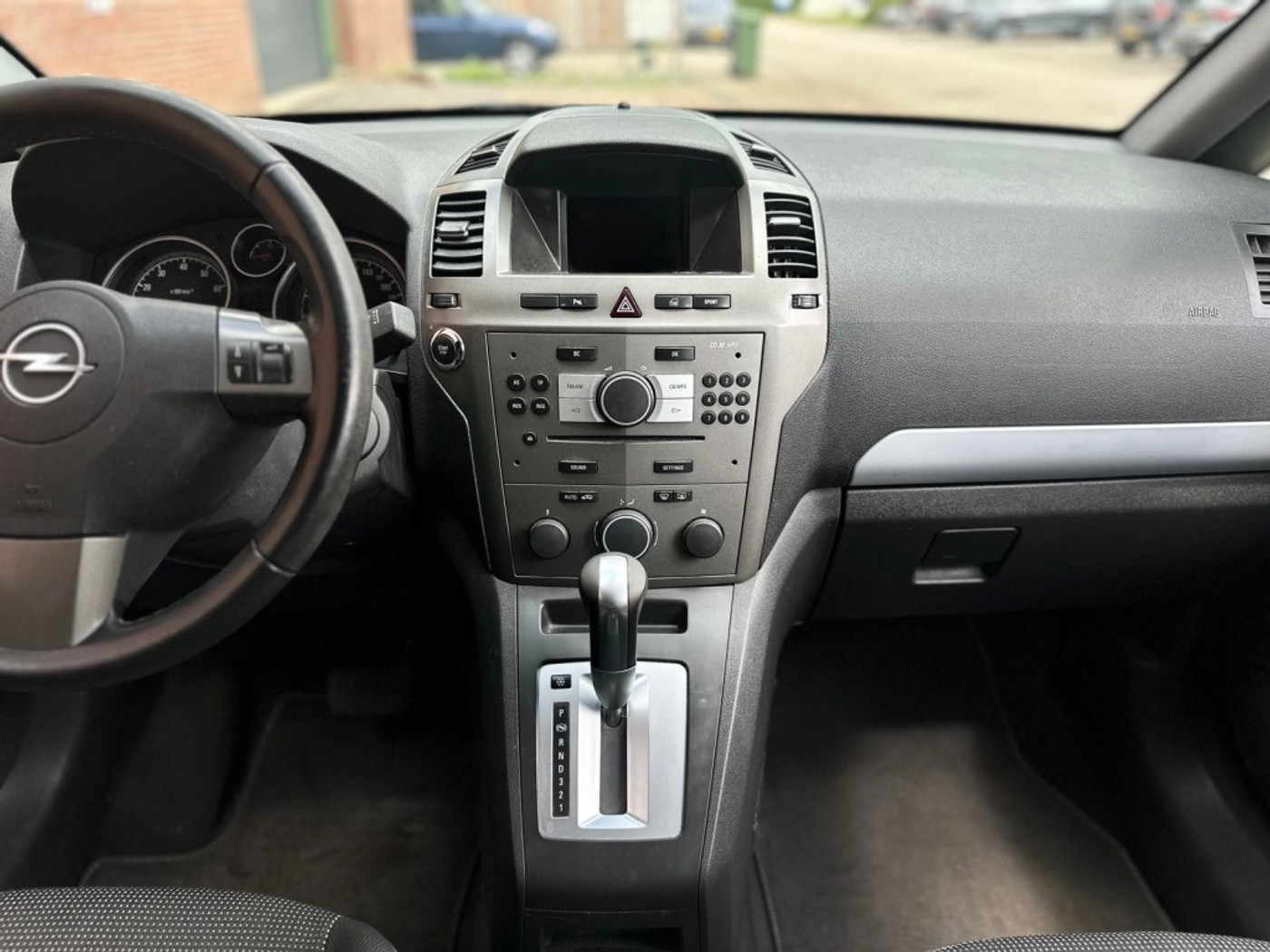 Foto van Opel Zafira
