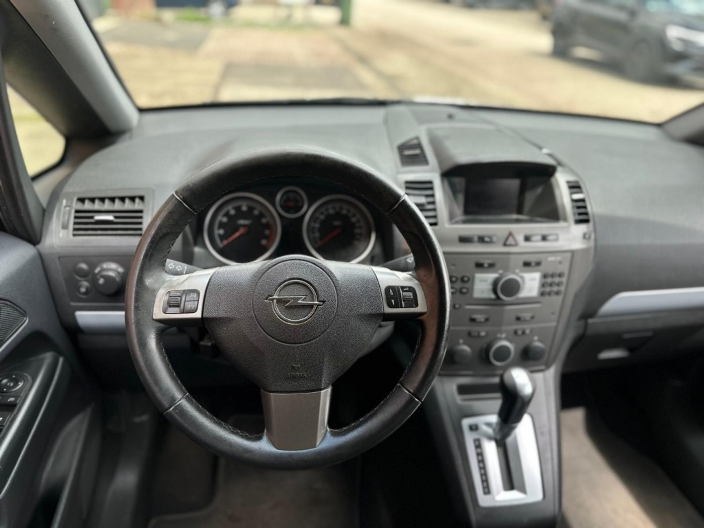 Foto van Opel Zafira