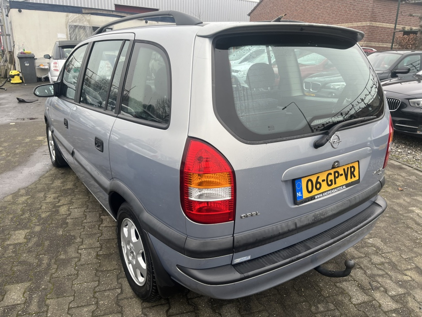 Foto van Opel Zafira-a