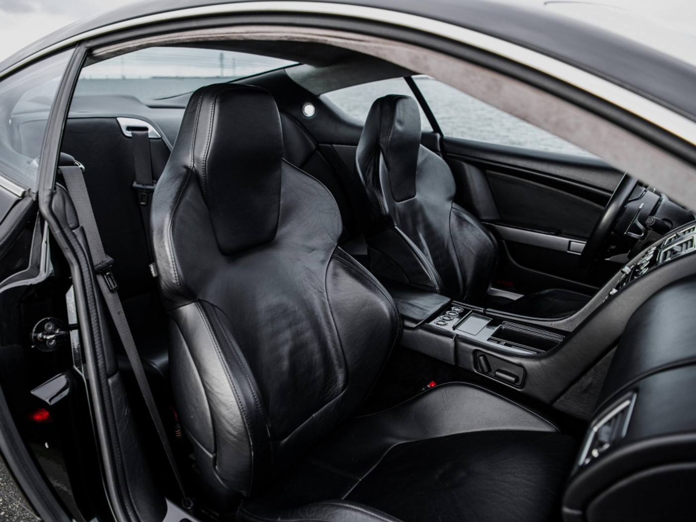 Foto van Aston Martin Db9