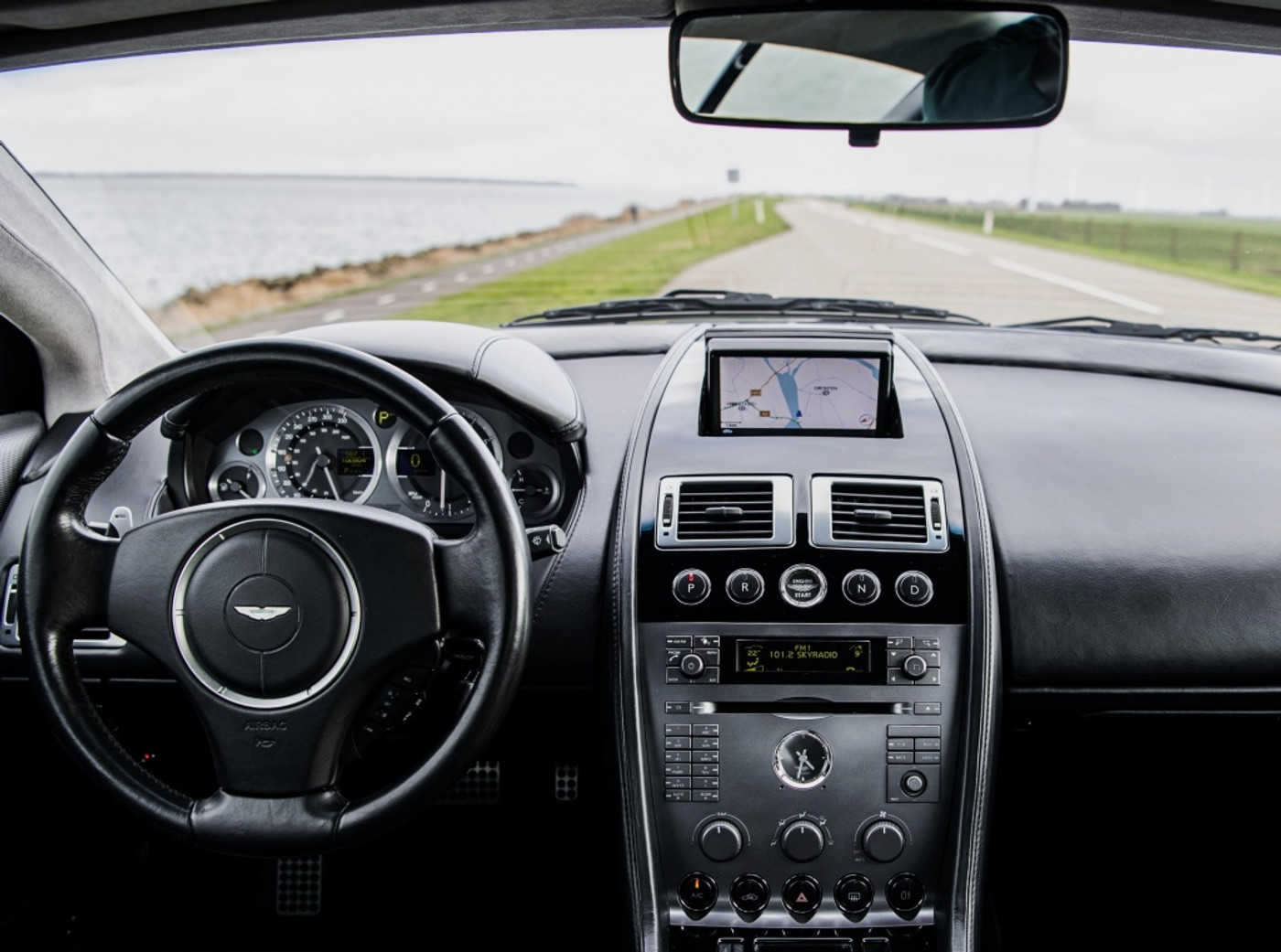 Foto van Aston Martin Db9