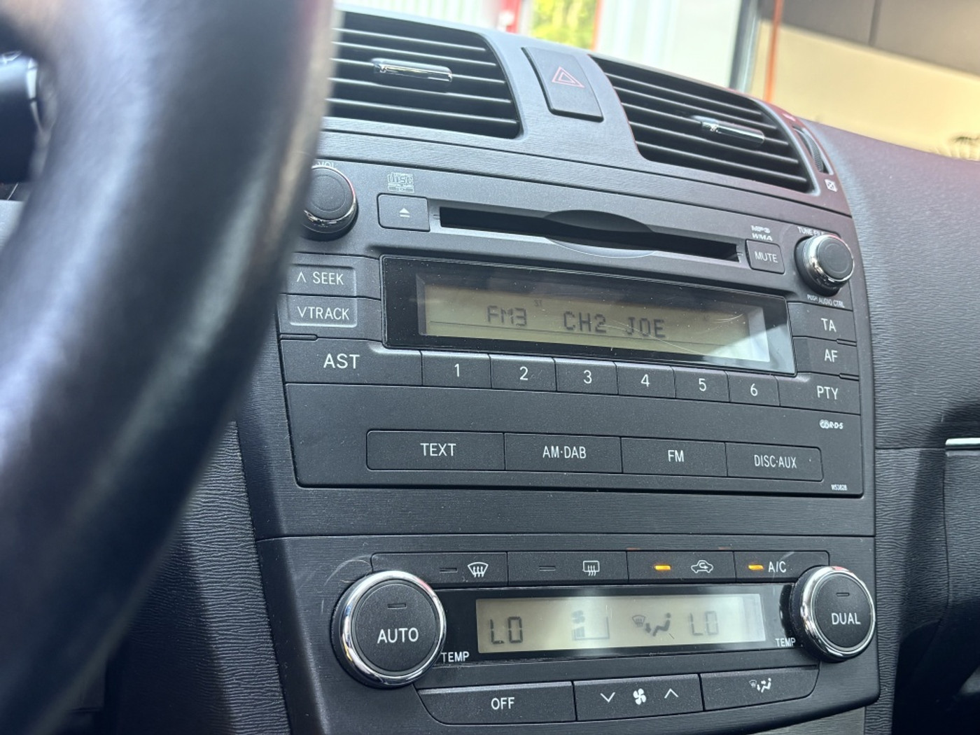 Foto van Toyota Toyota Avensis