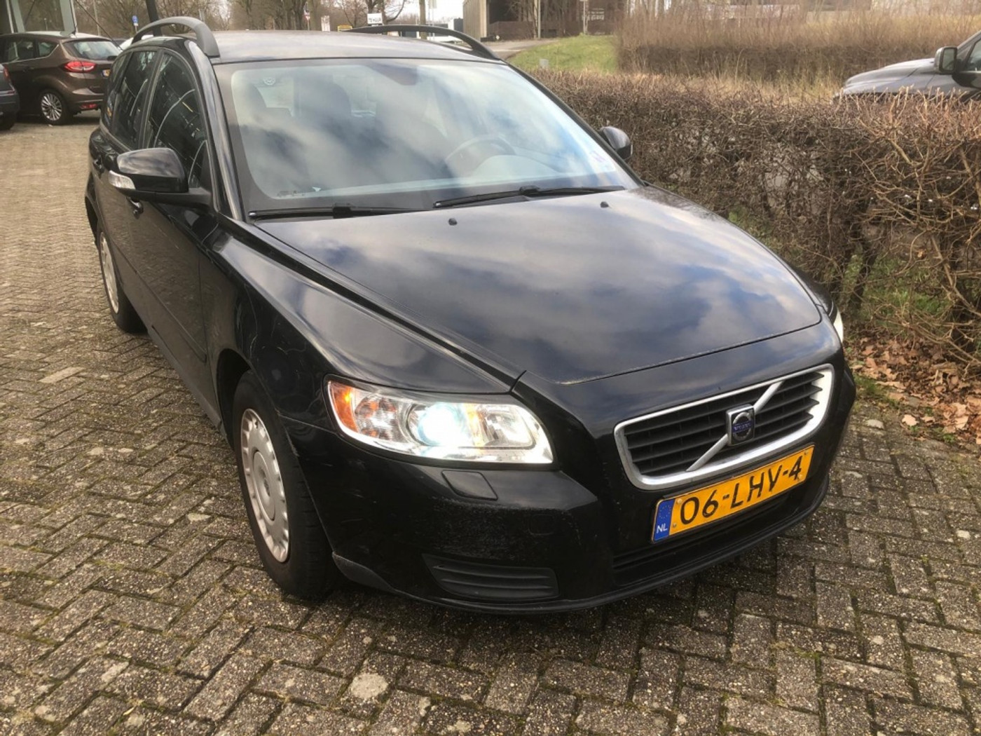 Volvo V50 GERESERVEERD 2009 - voorkant