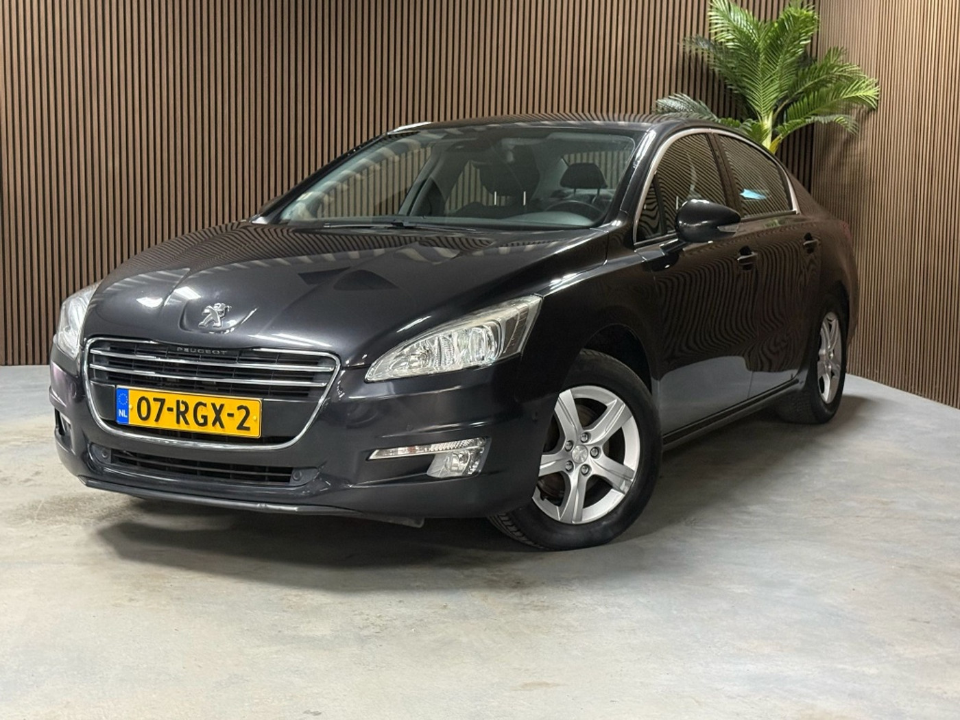 Peugeot 508 1.6 THP Active 2011 - voorkant