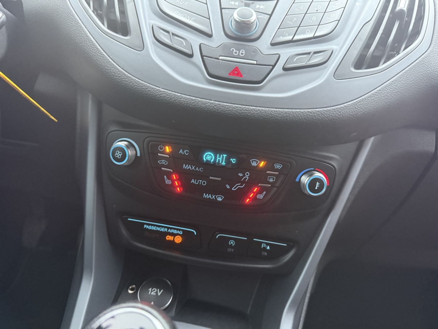 Foto van Ford B-max