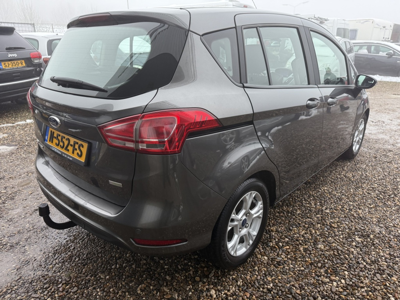 Foto van Ford B-max